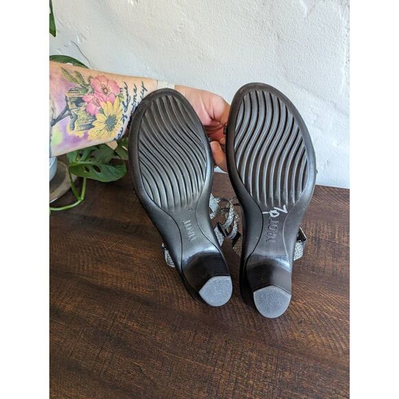 NAOT Footwear Women's Loop Slide Gray Lizard Leather Sandals - Size 41 - Picture 7 of 8